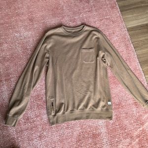 Men’s Vuori sweater size M- piling throughout